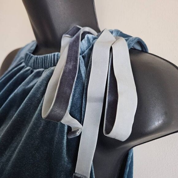 Ann Taylor Velvet Tank Top - Picture 5 of 8